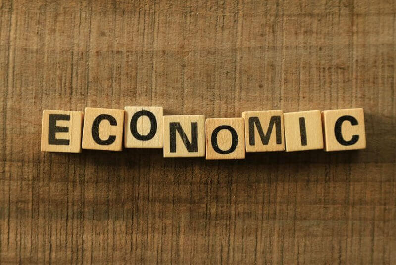 economics tutor Singapore